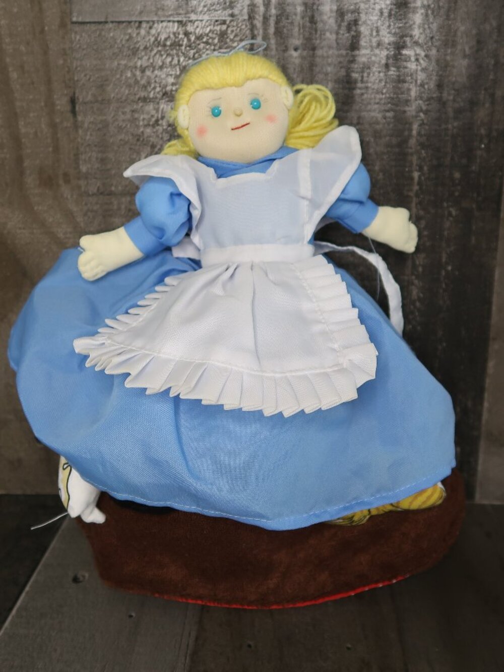 Alma's Design Alice In Wonderland 12" Topsy Turvy Doll Red Queen & Mad Hatter